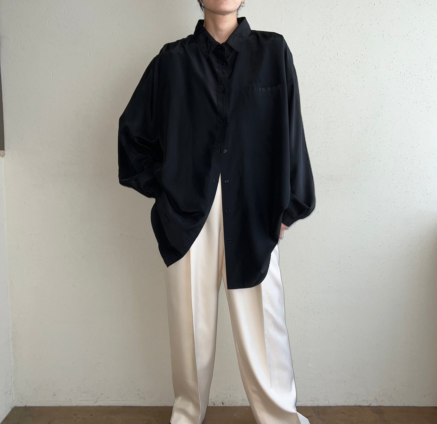 90s Black Shirt