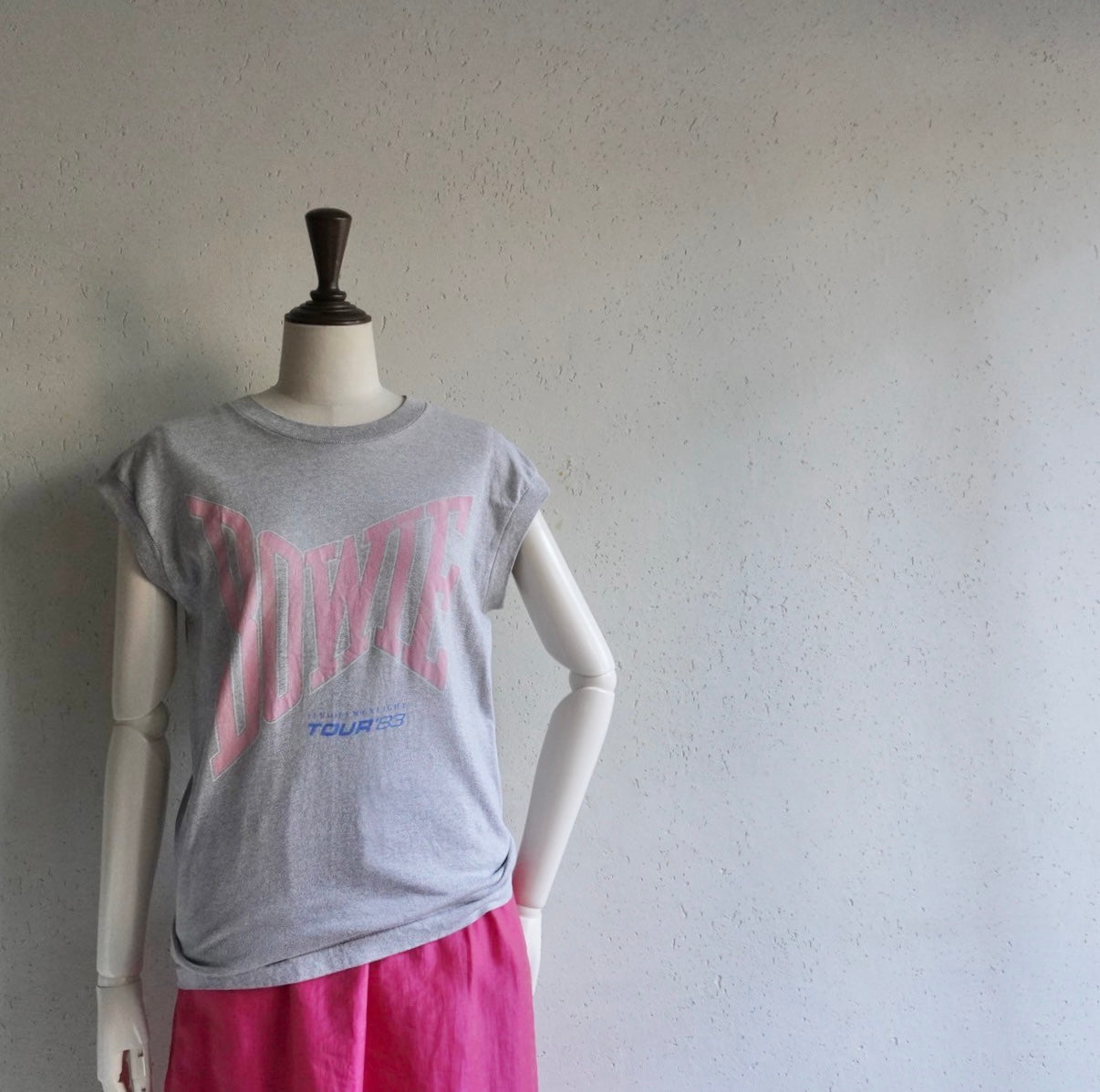 80s "David Bowie 83s Tour “ Printed Sleeveless T-shirt Made in USA