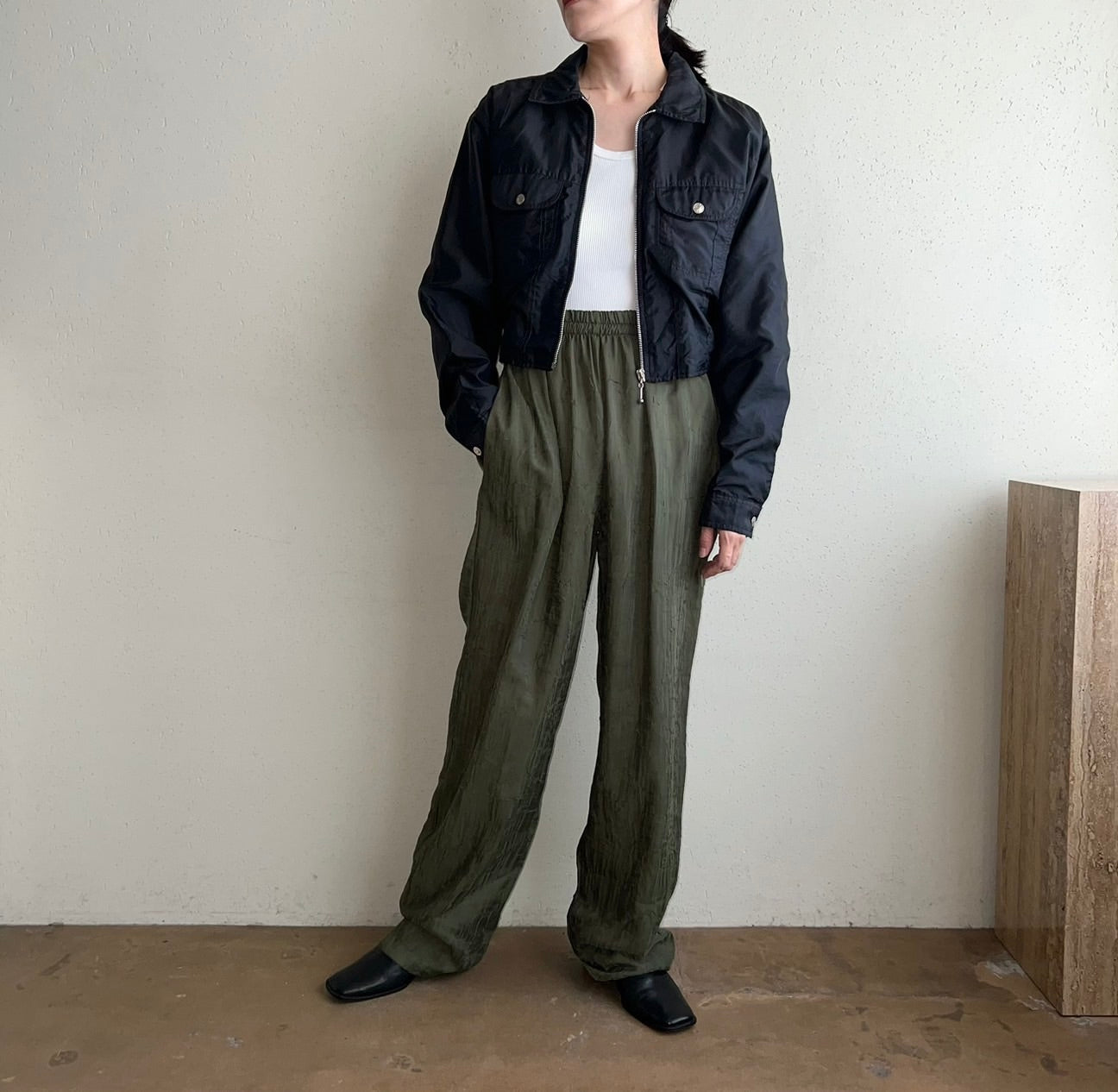 90s Black Zipped Jacket