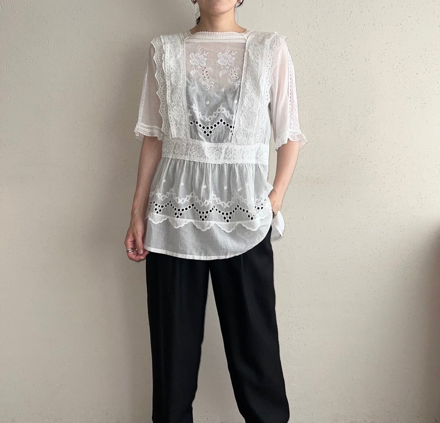 90s Lace Blouse