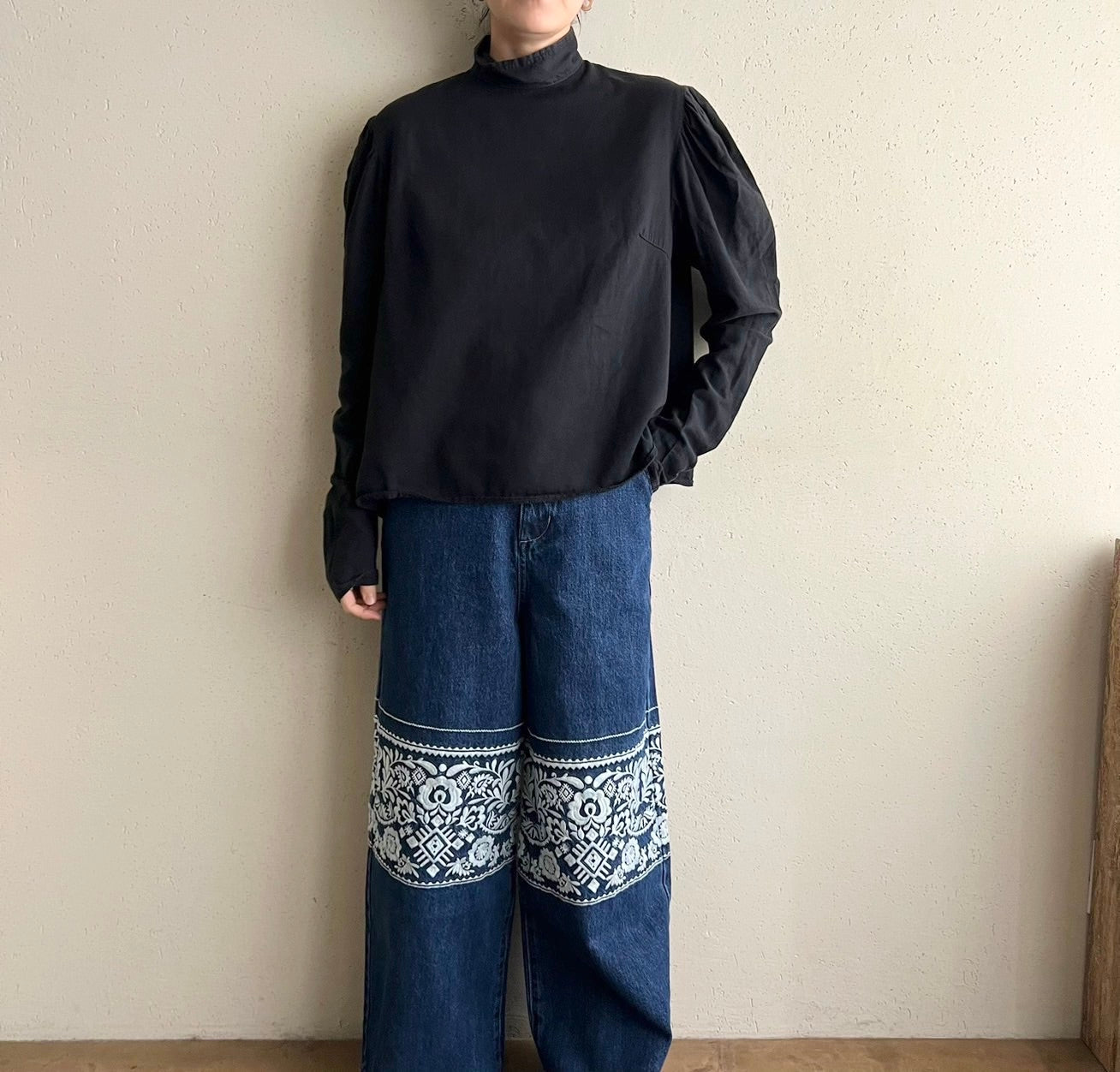 90s Black Blouse
