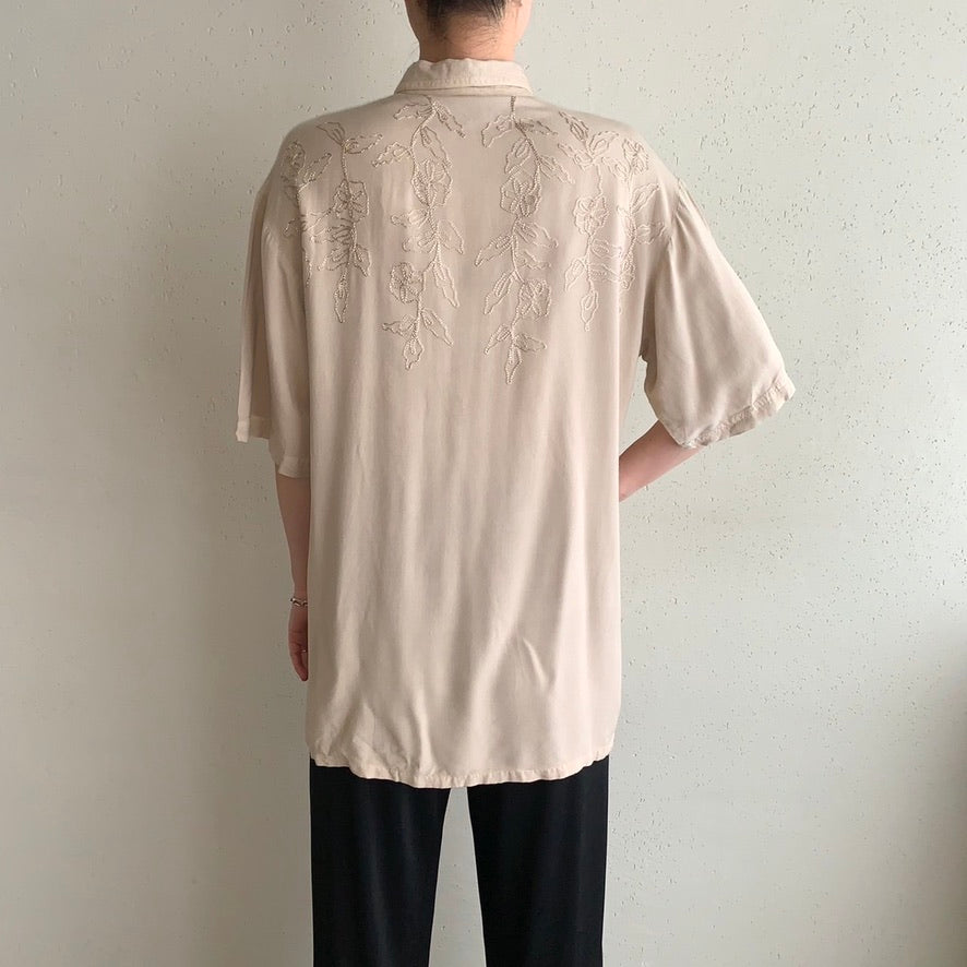 90s Embroidery Shirt dead stock