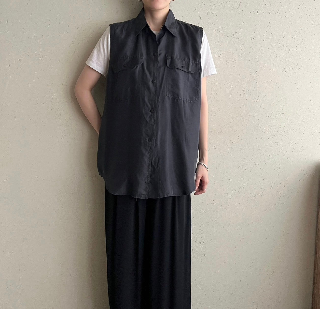 90s Sleeveless Silk shirt
