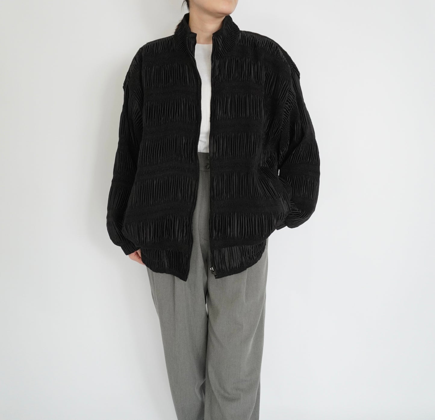 90s Black Pleat Jacket