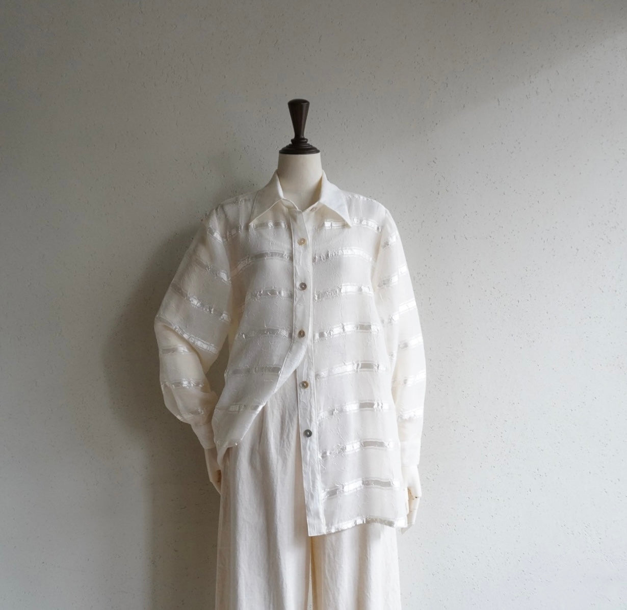 90s Design Sheer Shirt