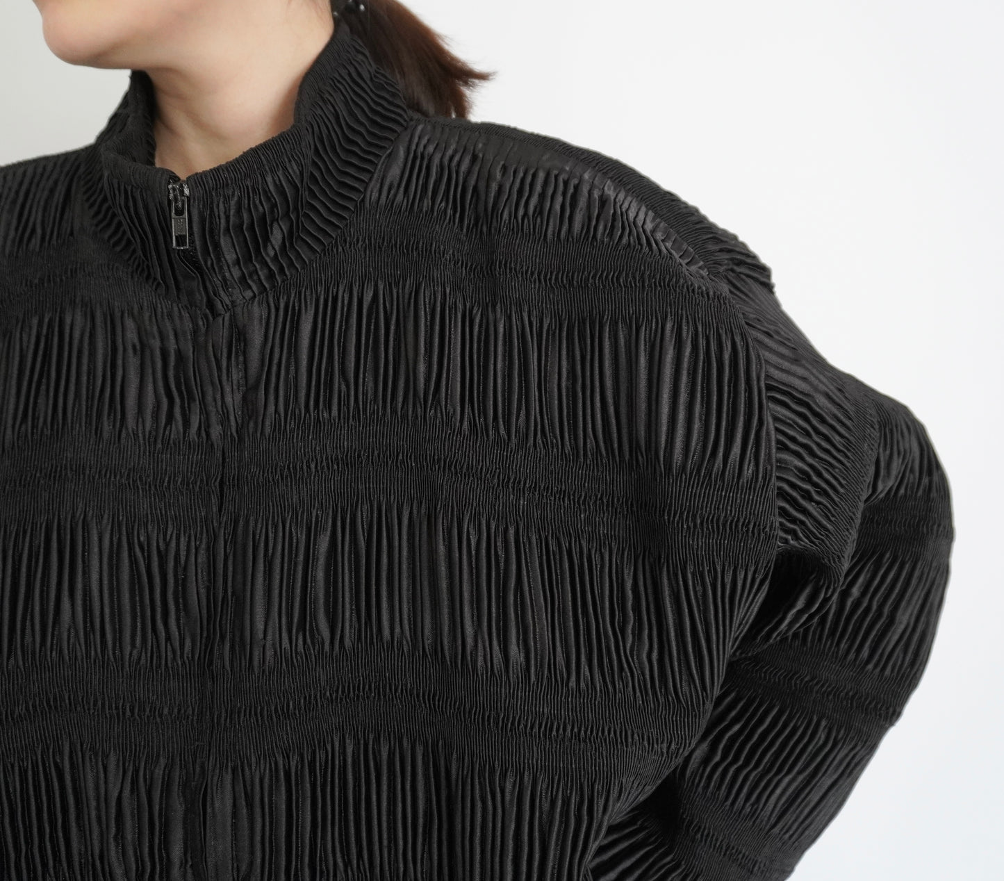 90s Black Pleat Jacket