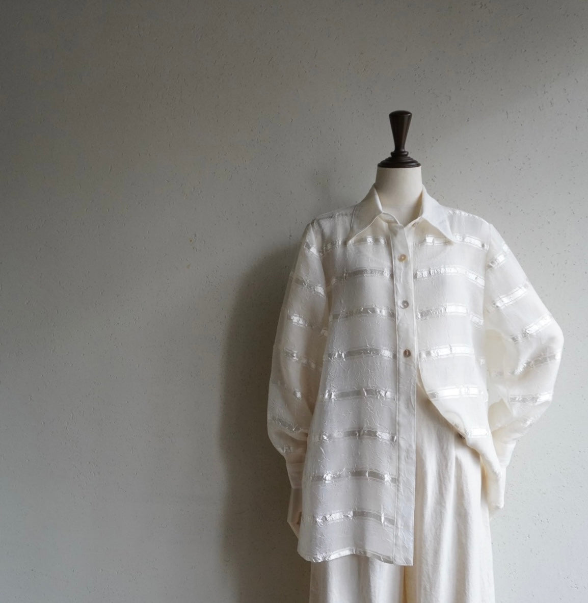 90s Design Sheer Shirt