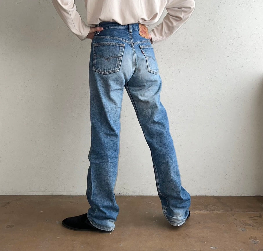 90s Levis 501 Made in USA