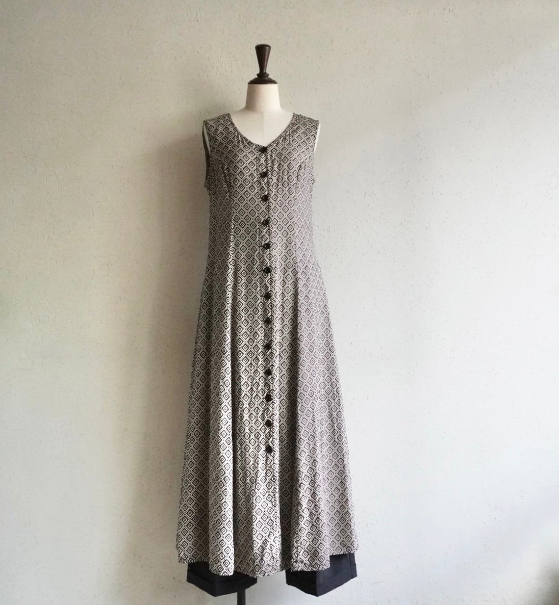 90s EURO Sleeveless Printed Dress