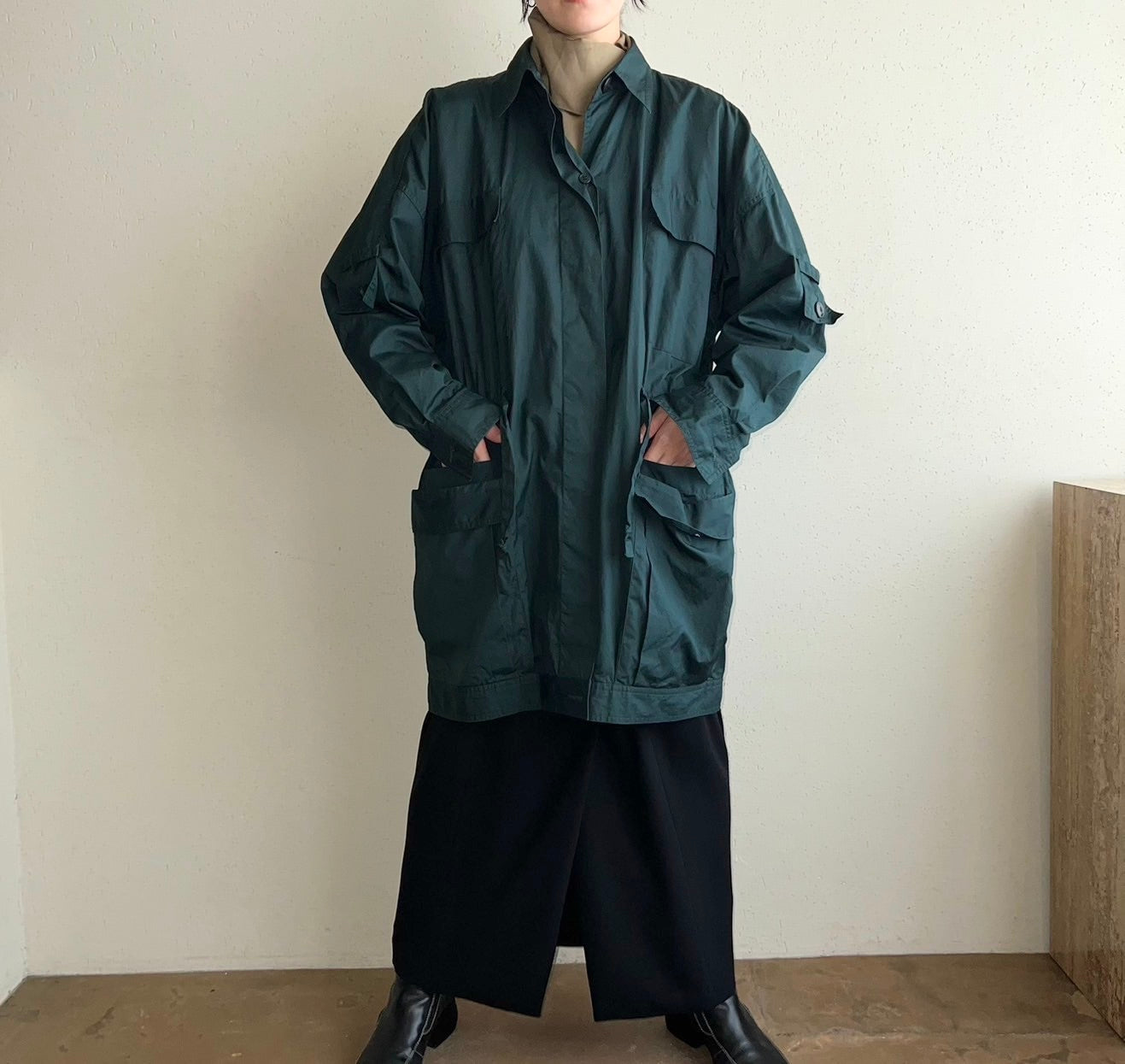 90s "ELLEN TRACY" Light Jacket