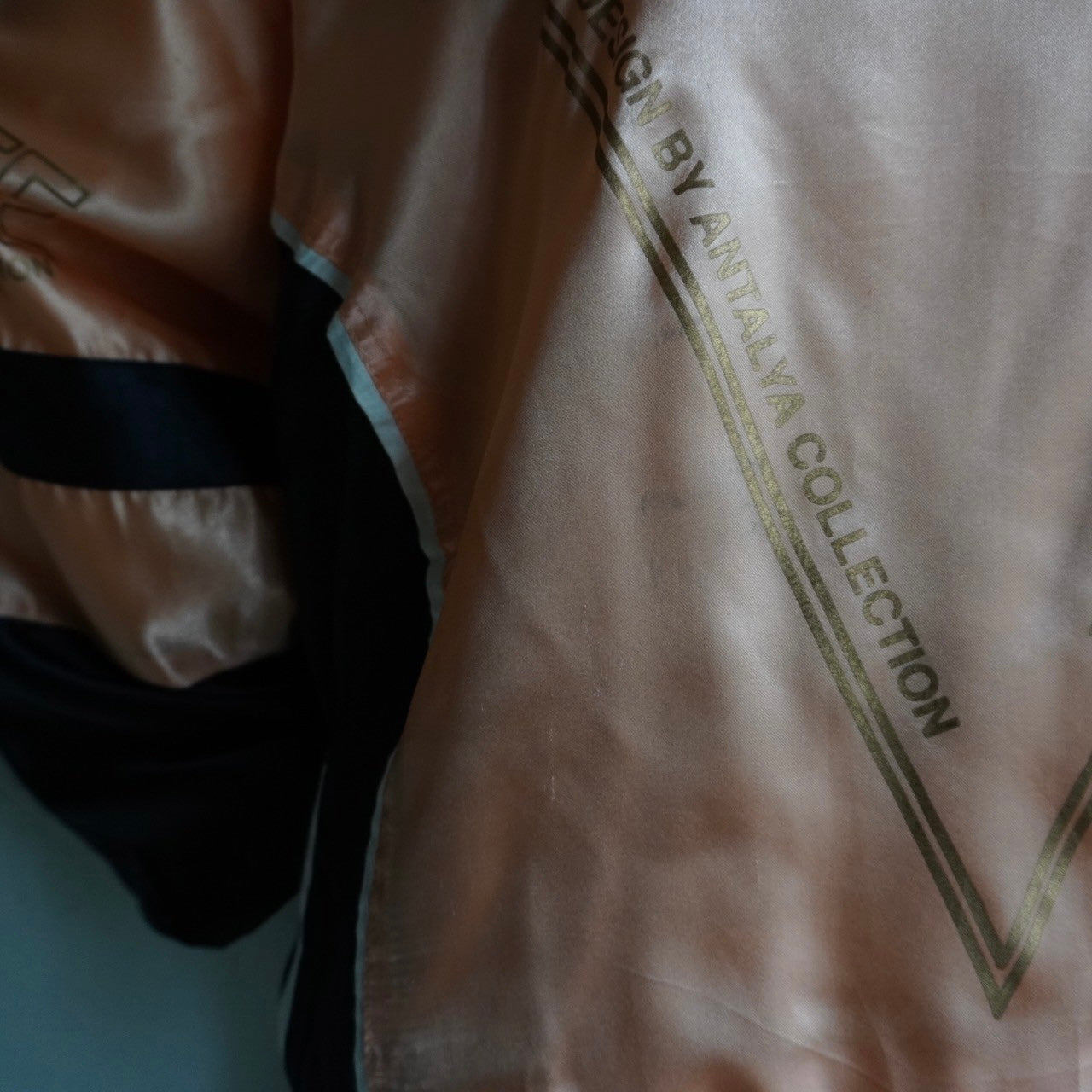 90s Silk Top Dead Stock