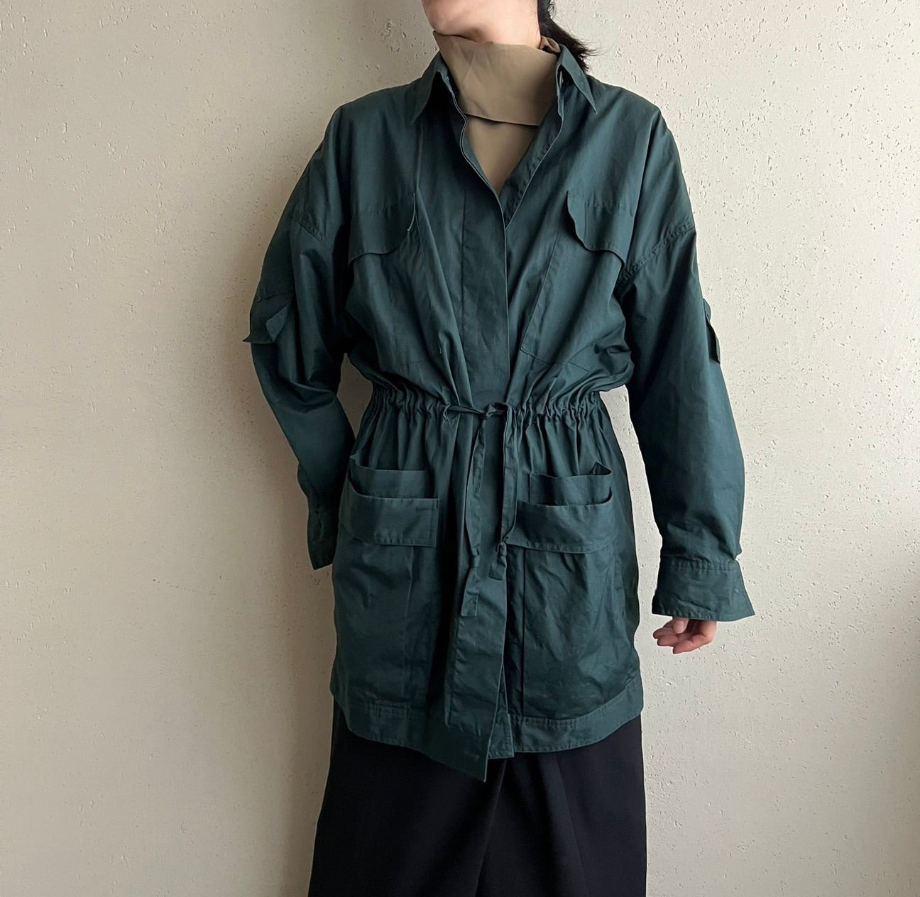 90s "ELLEN TRACY" Light Jacket