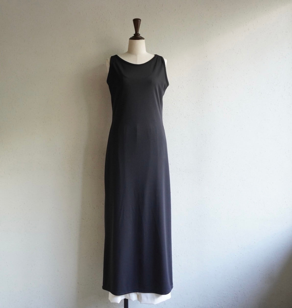 90s Black Sleeveless Maxi Dress