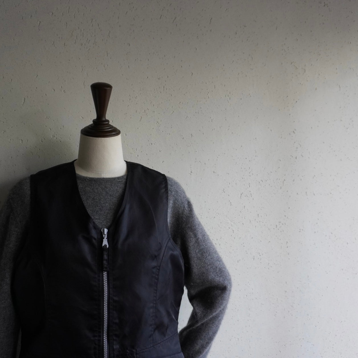 90s EURO Black Nylon Vest