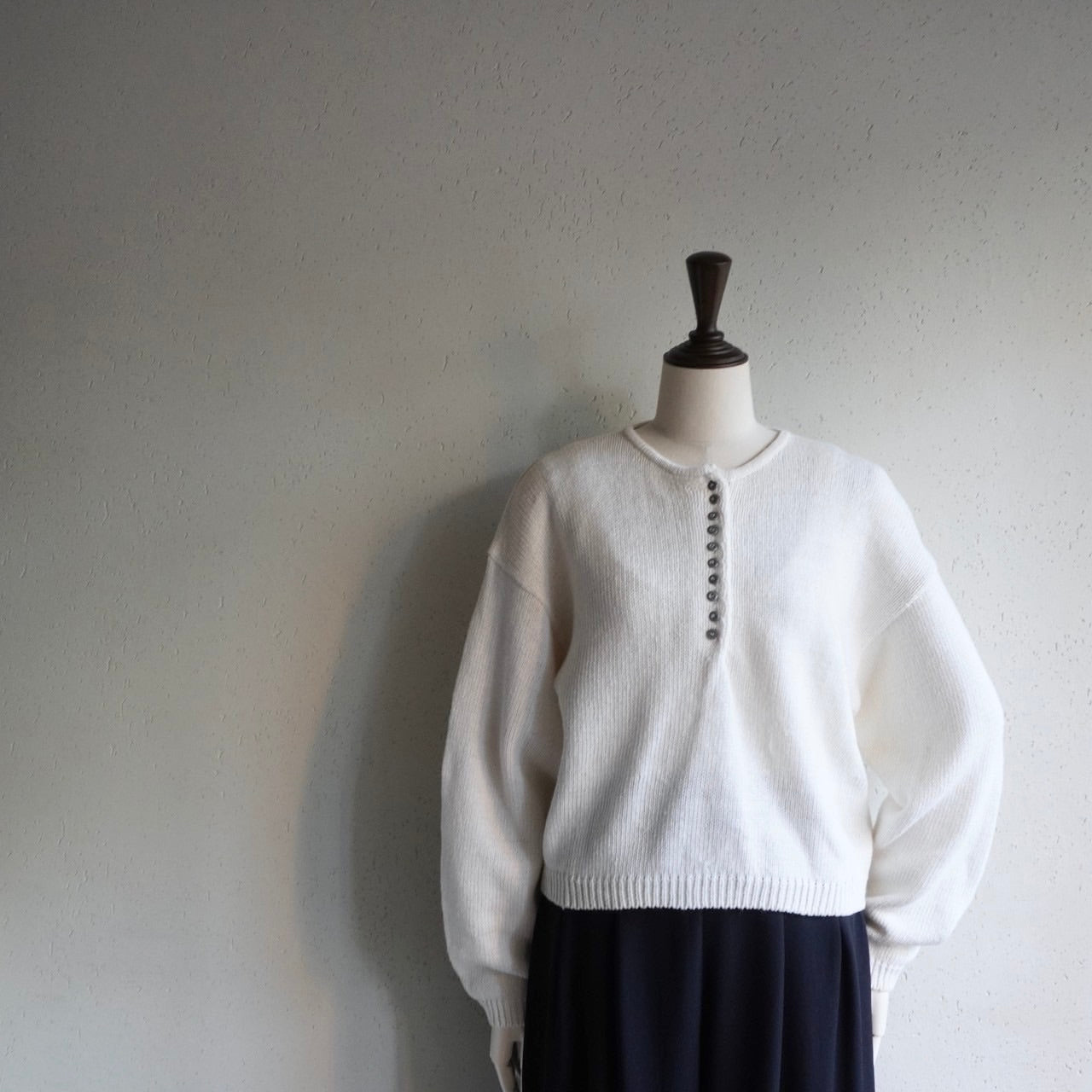 90s Light Knit Dead Stock