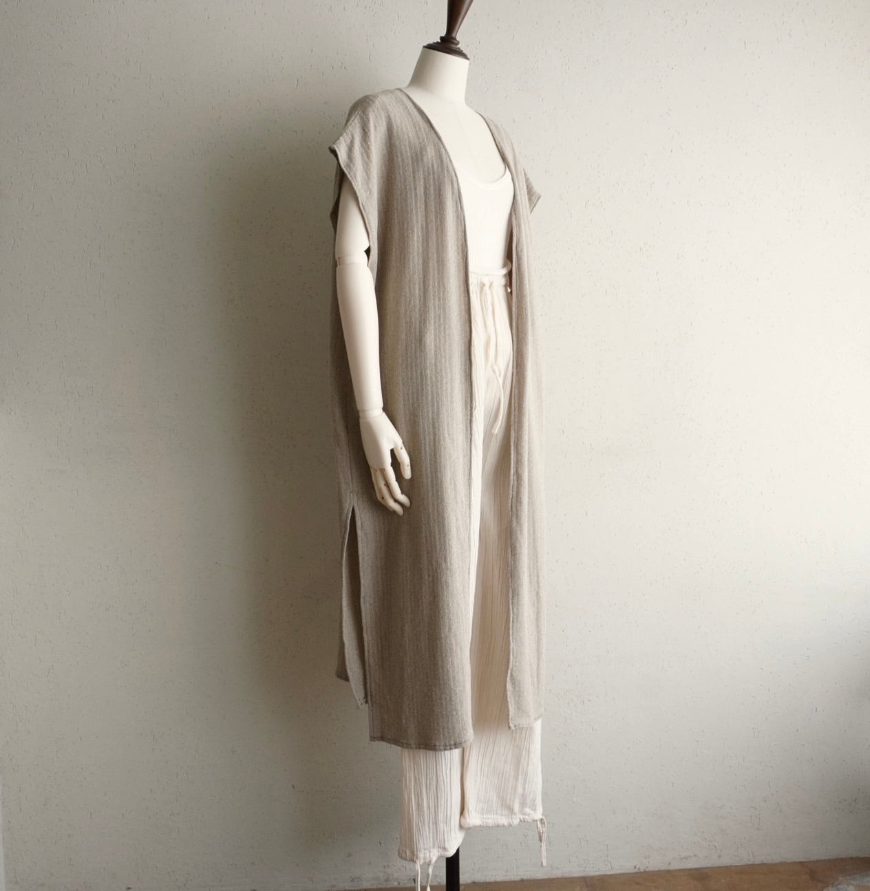 90s Sleeveless Robe