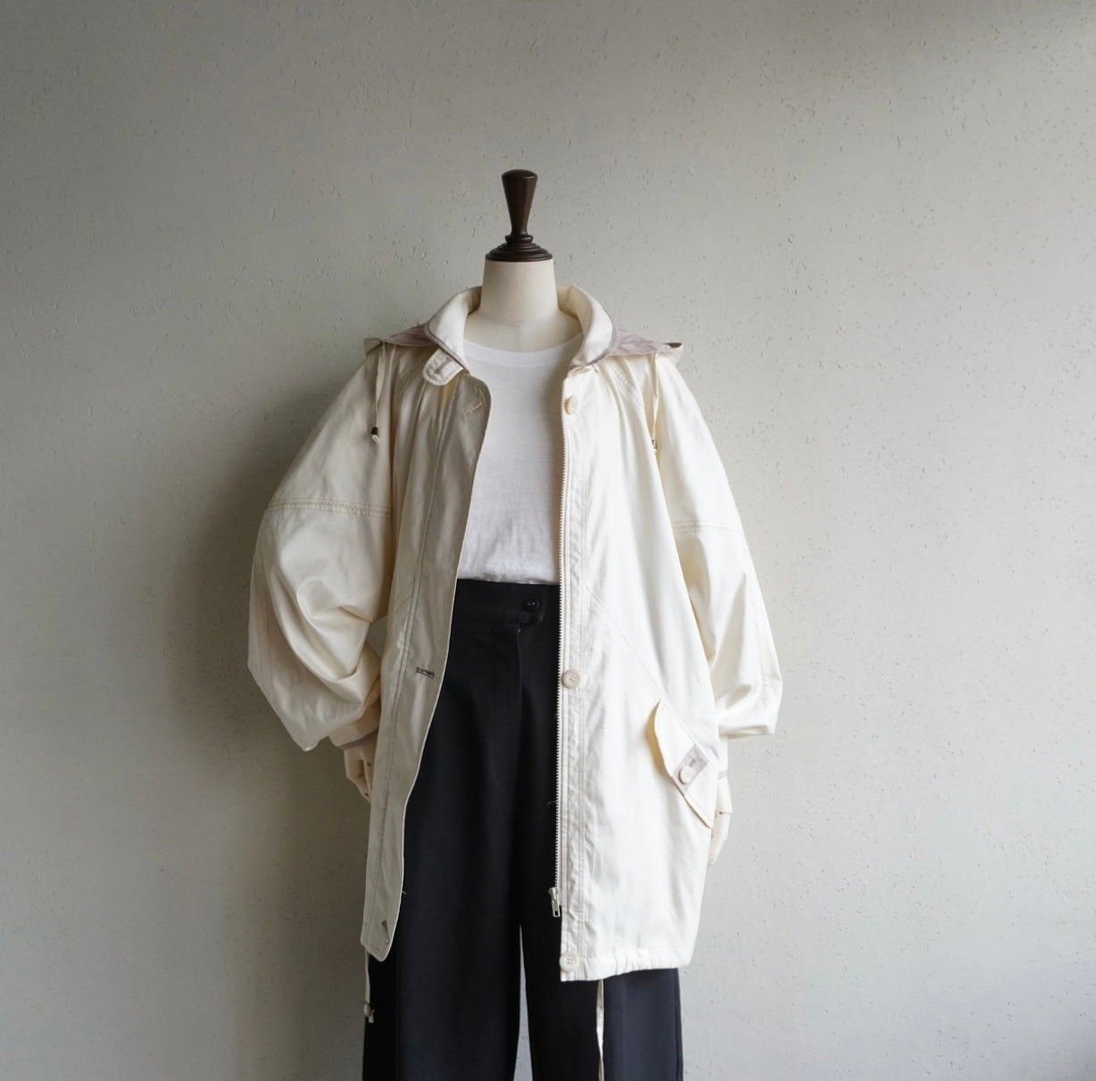90s EURO Ivory Light Jacket