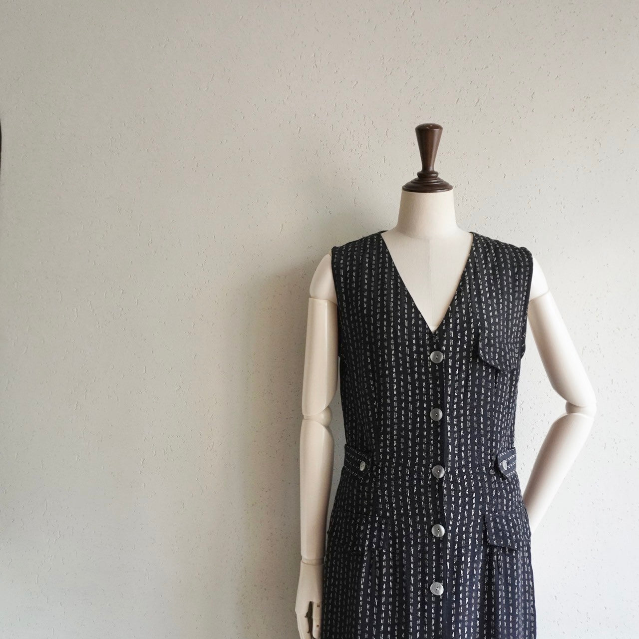 90s Sleeveless Printed Dress Made in Canada