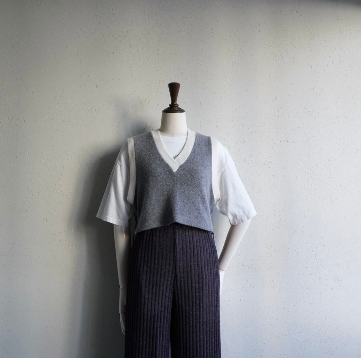 90s EURO Lace Up Knit Vest