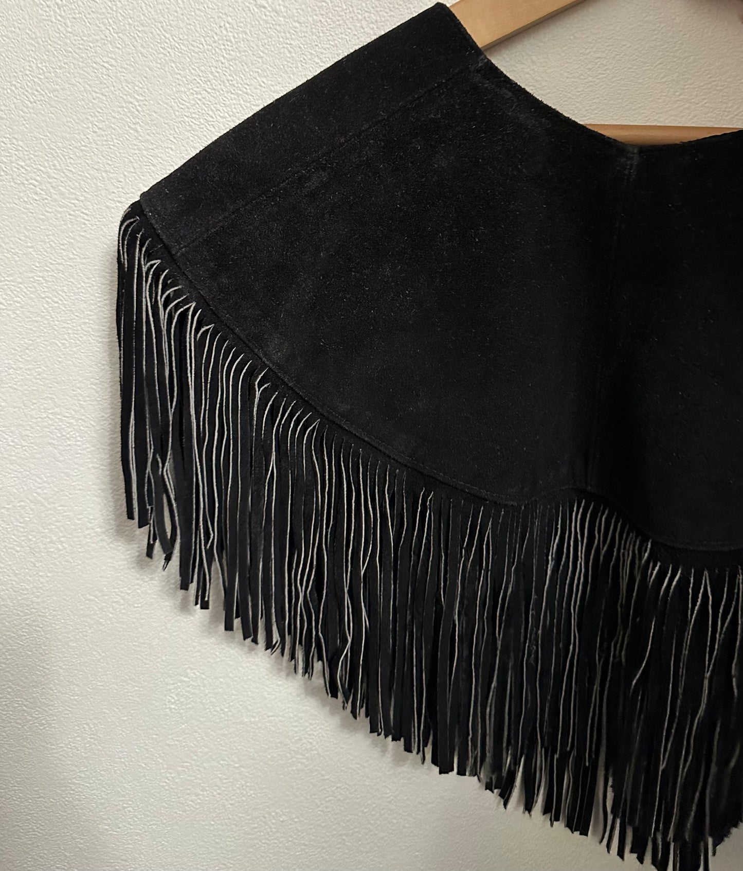 90s Suede Leather Fringe Collar