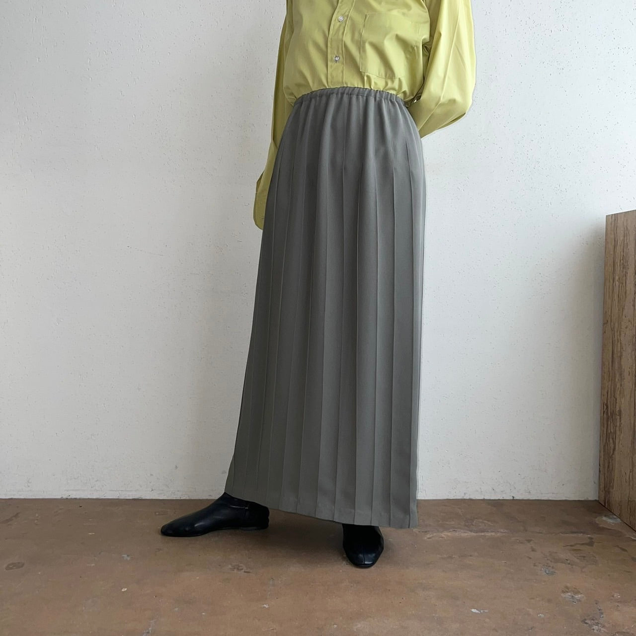 90s Pleated Skirt