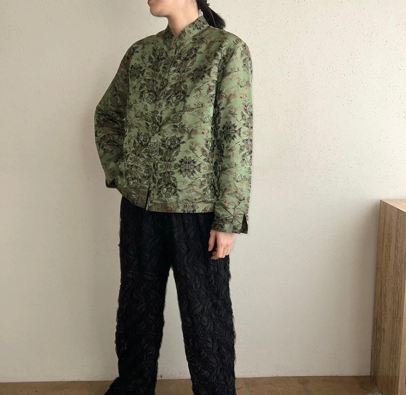 90s Silk Embroidery Shirt Jacket