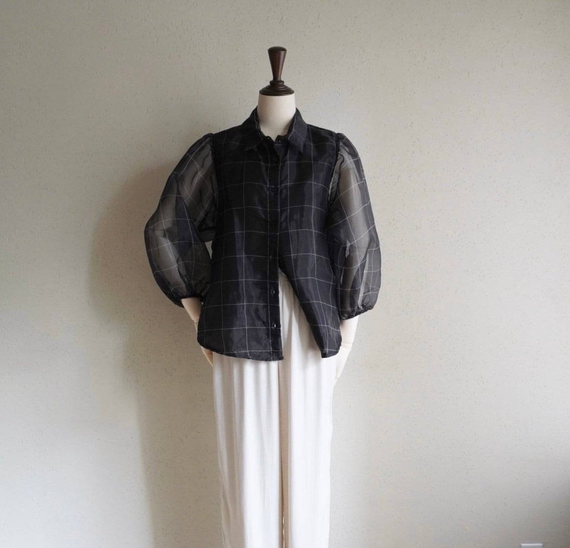 90s Black Sheer Shirt Product in Italy