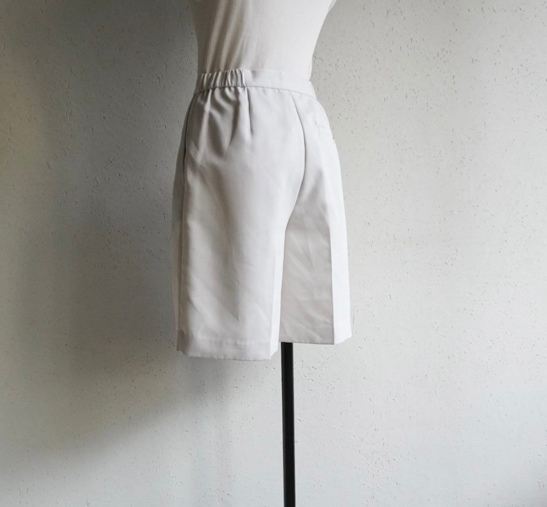 90s Tuck shorts Dead Stock