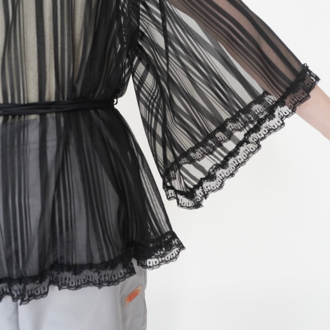 90s Sheer Lace Design Blouse