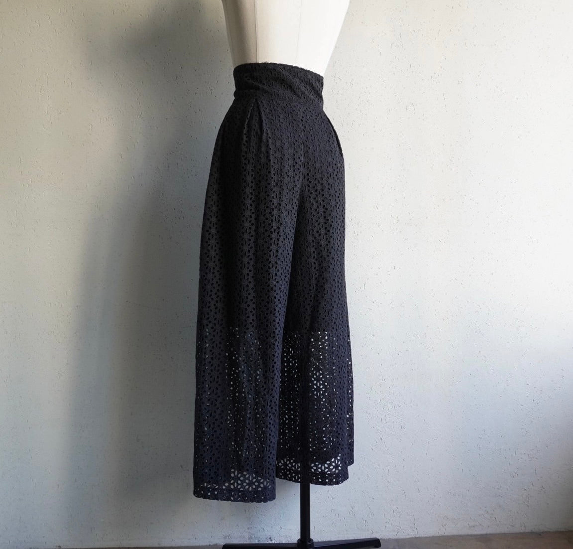 60s Cutwork Lace High Waisted Wide Pants