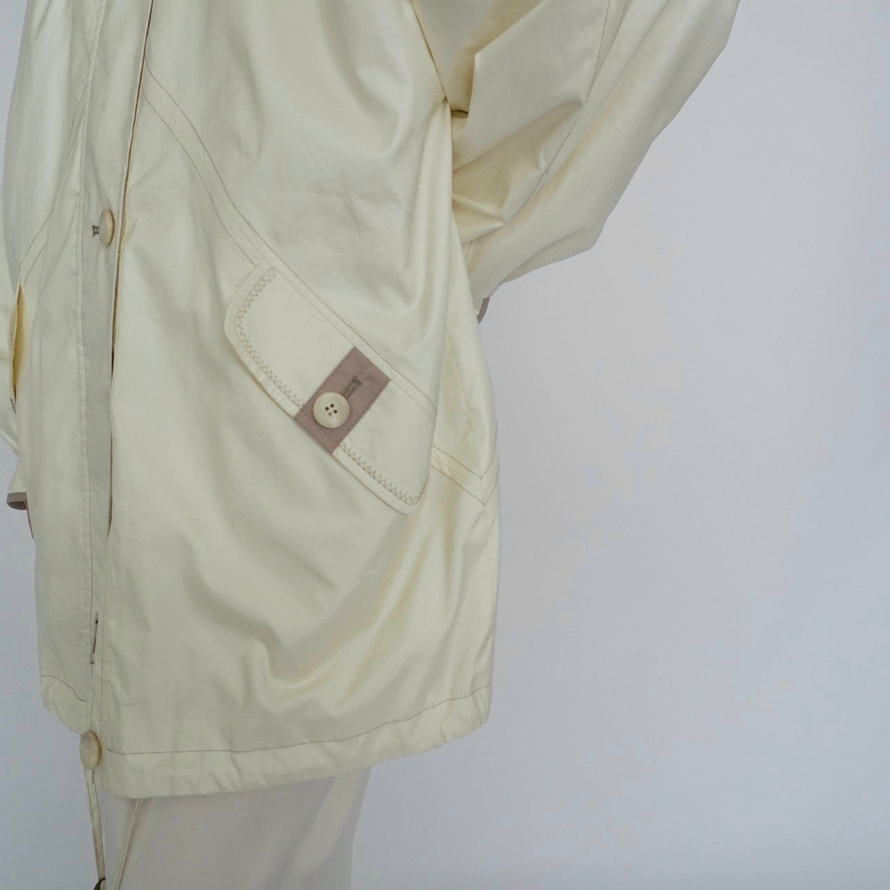 90s EURO Ivory Light Jacket