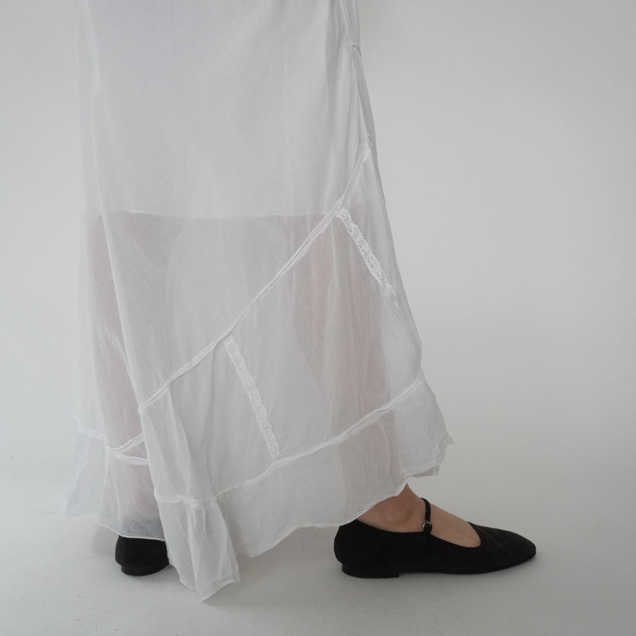 90s Cotton Lace Design Skirt Made in Italy