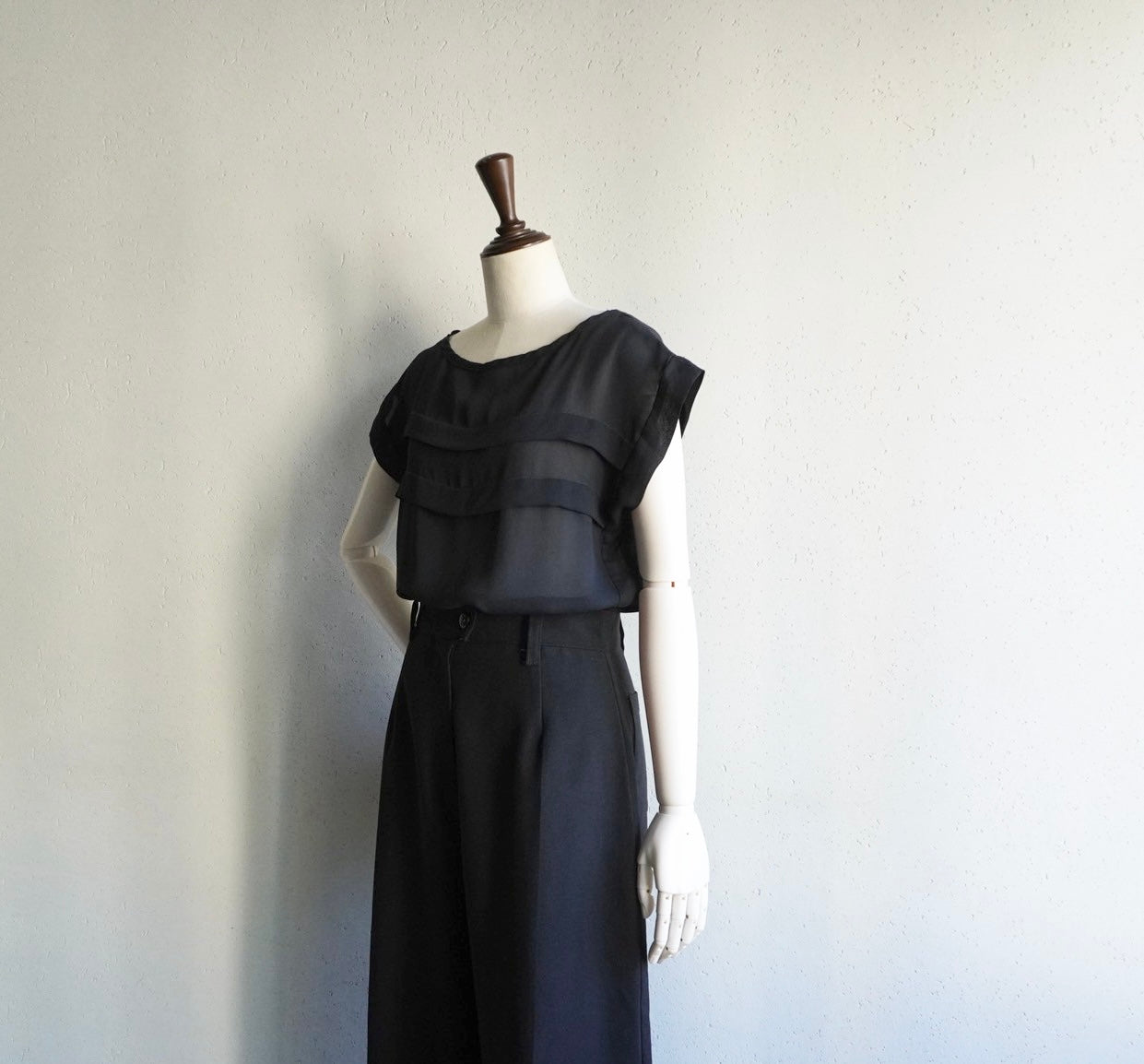 90s Design Sheer Top