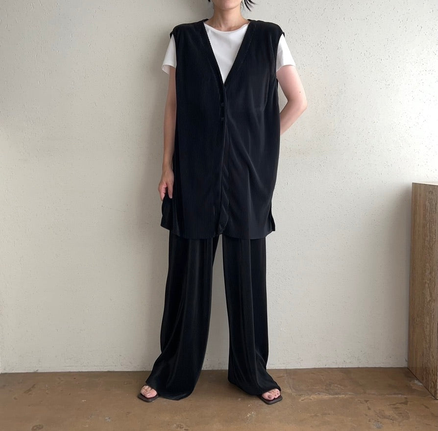90s Pleated Design Two-Piece