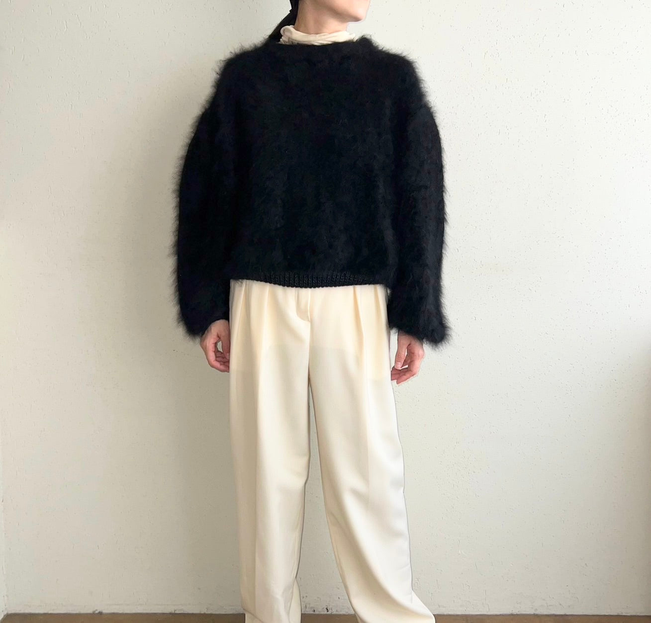 80s Black Knit