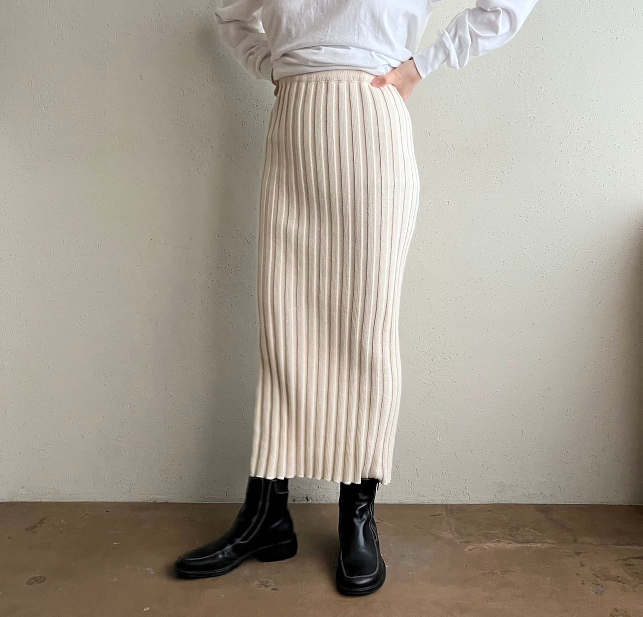 90s EURO Ribbed Skirt