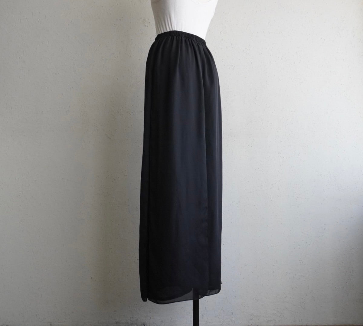 90s Black Slit Design Pants