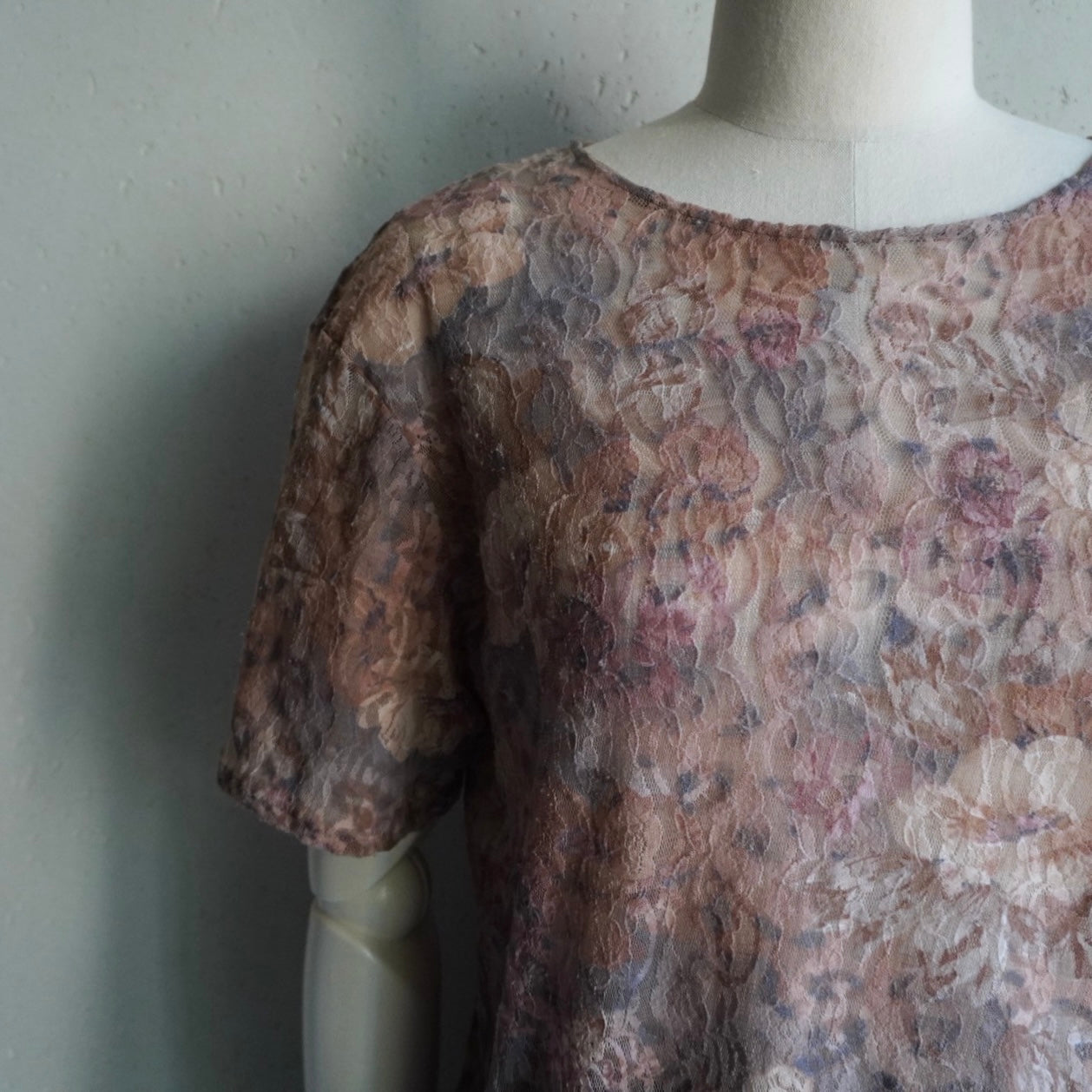90s Lace Design Sheer Top