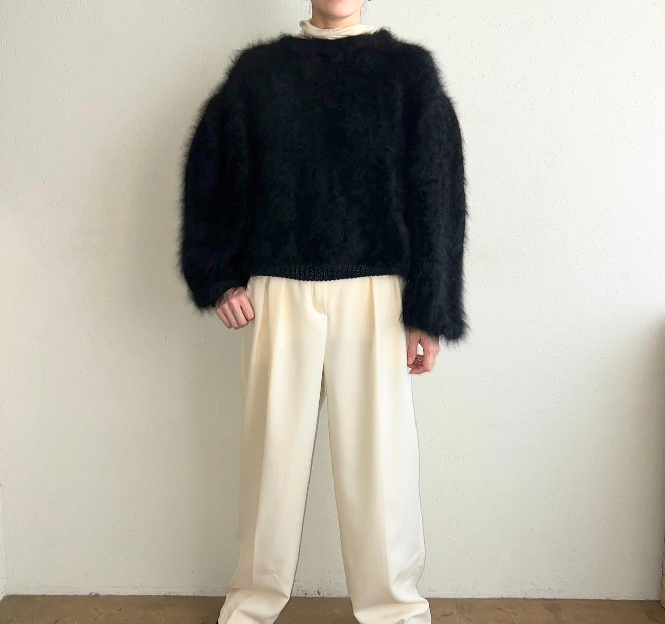 80s Black Knit
