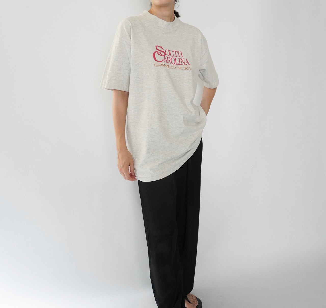 90s Embroidery High Neck T-shirt