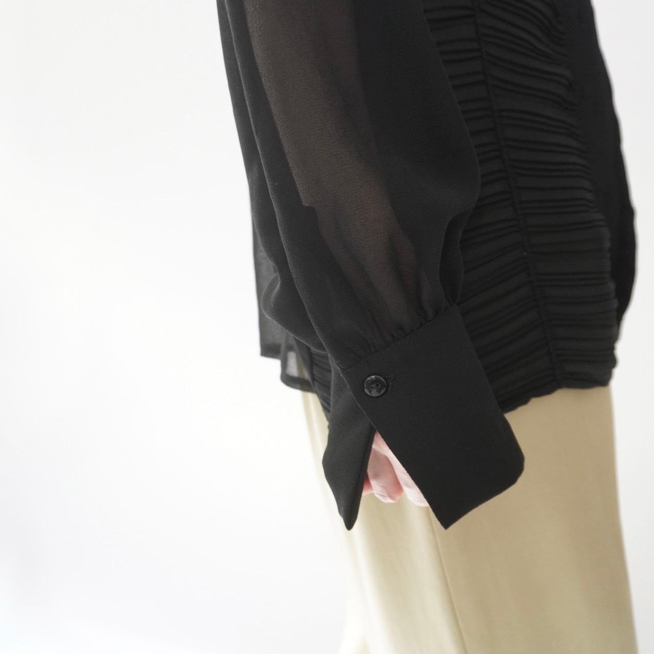 90s Sheer Pleats Shirt