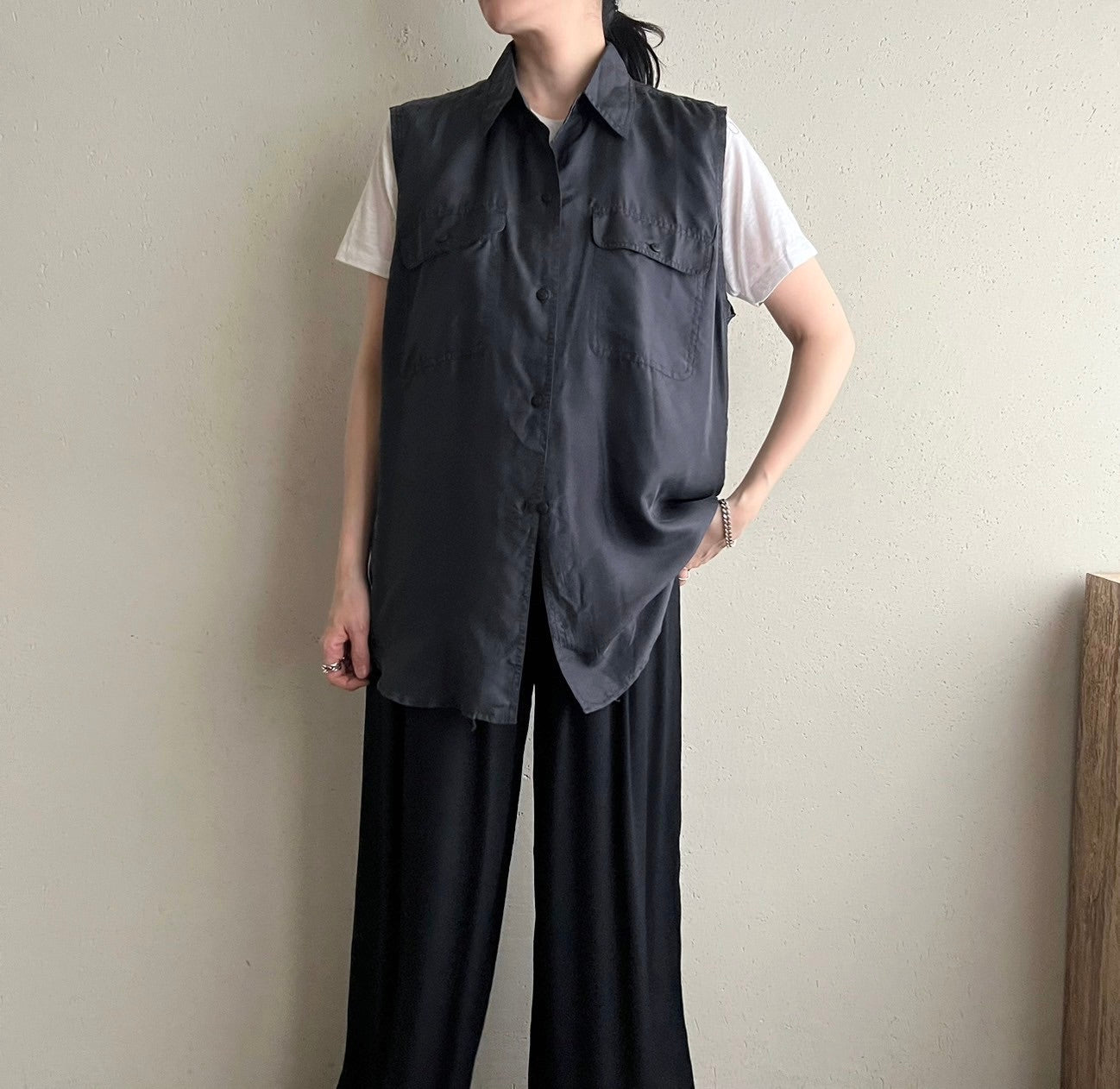 90s Sleeveless Silk shirt