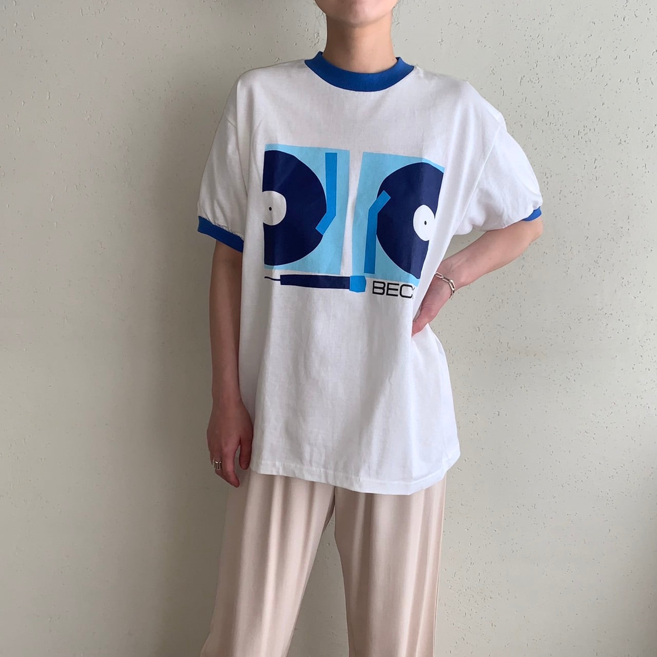 00s "BECK" T-shirt Design by Mike Mills