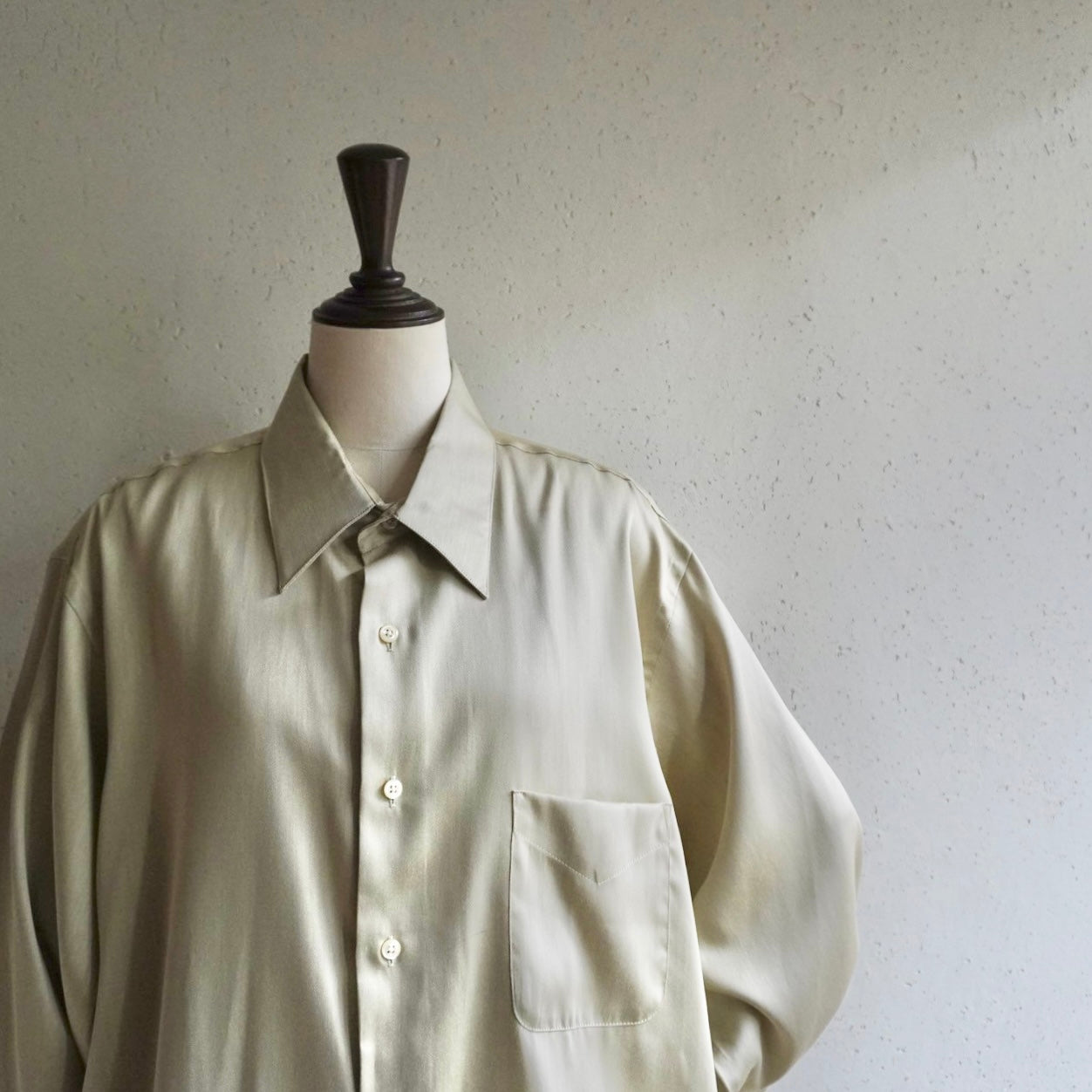 90s Beige Shirt Dead Stock