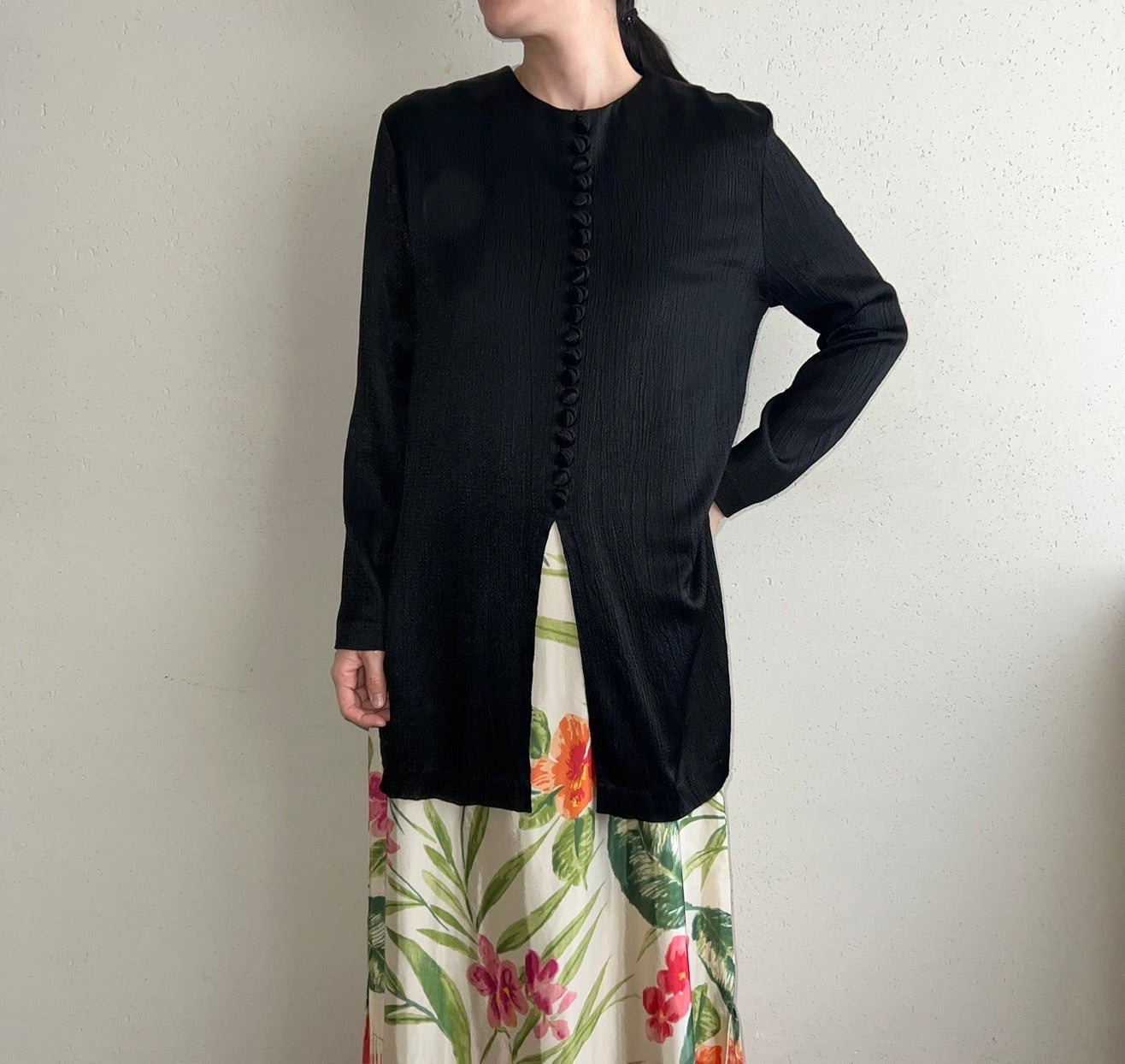 90s Black Design Blouse