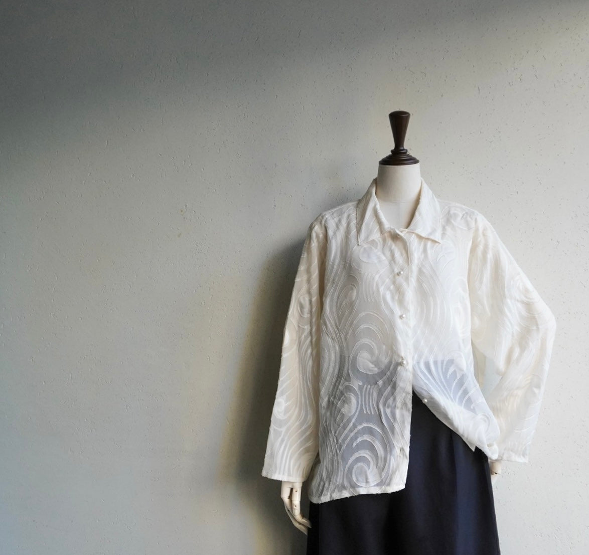 90s Design Sheer Shirt