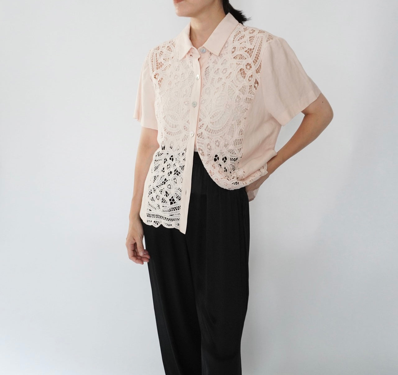 90s Lace Design Shirt