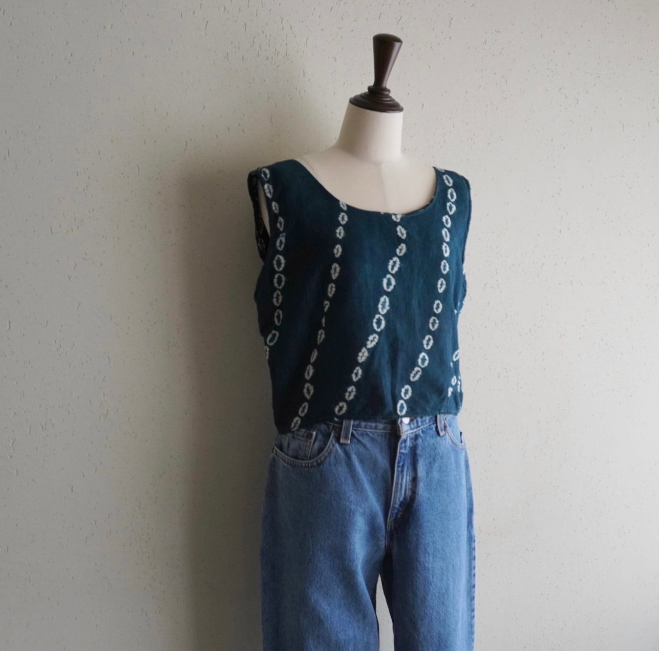 90s Sleeveless Cropped Top