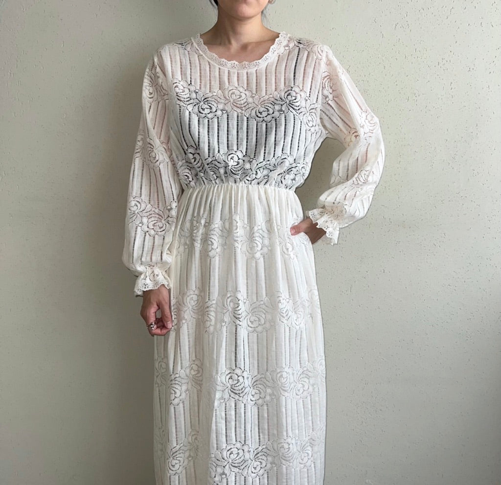 90s Lace Dress