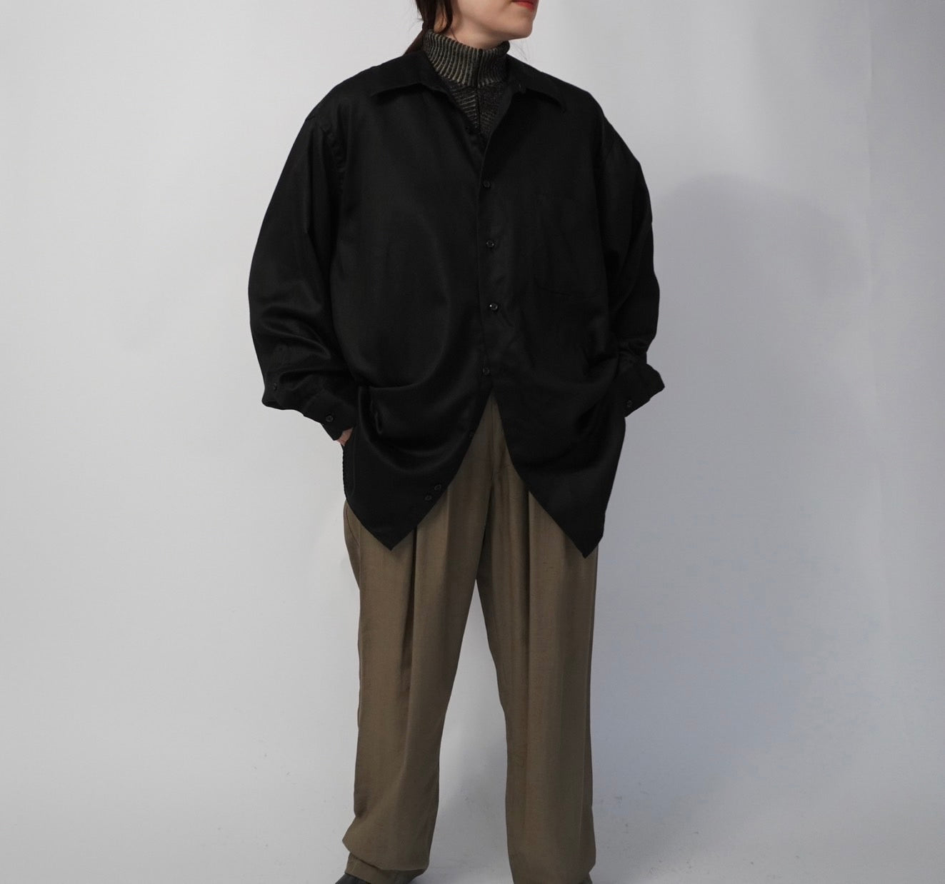 90s Black Shirt